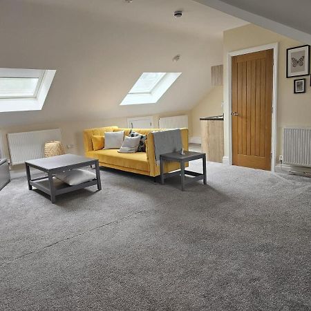 Lovely 1-Bed Loft In Newport Eksteriør billede